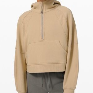 Lululemon Scuba Oversized Half Zip Sz. XS/S color: Trench